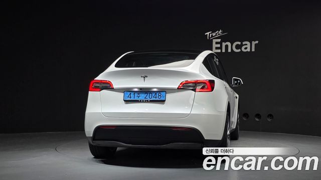 Tesla Model Y RWD 2024 — фото 4