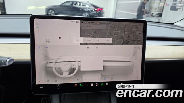 Tesla Model Y RWD 2024 — фото 13