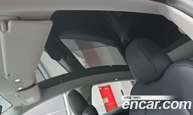 Tesla Model Y RWD 2024 — фото 18