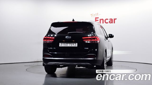 Kia Sorento Diesel 2.0 2WD Prestige 2017 — фото 4