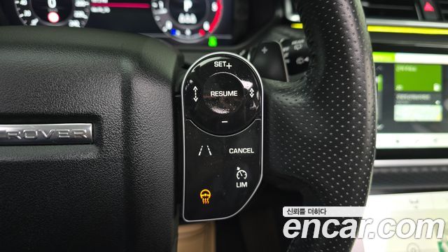 Land Rover Range Rover Velar 2.0 D240 SE 2019 — фото 20