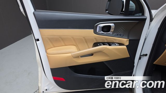 Kia Sorento (IV) HEV 1.6 2WD Noblesse 2023 — фото 24