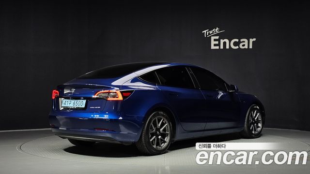 Tesla Model 3 Long Range AWD 2022 — фото 2