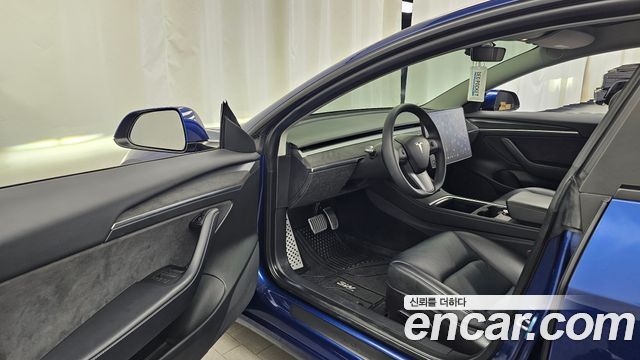Tesla Model 3 Long Range AWD 2022 — фото 10