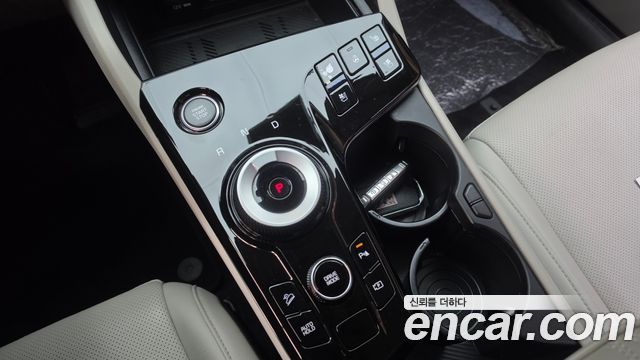 Kia Sportage Hybrid (V) Nobleless 2WD 2024 — фото 9