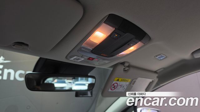 Kia Sportage Hybrid (V) Nobleless 2WD 2024 — фото 18