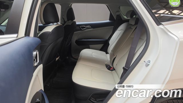Kia Sportage Hybrid (V) Nobleless 2WD 2024 — фото 26
