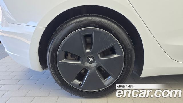 Tesla Model 3 Standard Range Plue RWD 2021 — фото 5
