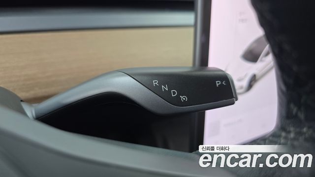 Tesla Model 3 Standard Range Plue RWD 2021 — фото 9