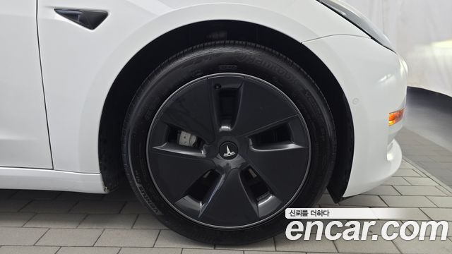 Tesla Model 3 Standard Range Plue RWD 2021 — фото 21