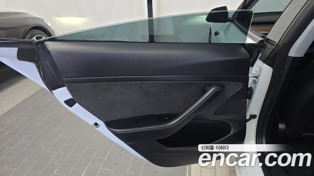 Tesla Model 3 Standard Range Plue RWD 2021 — фото 25