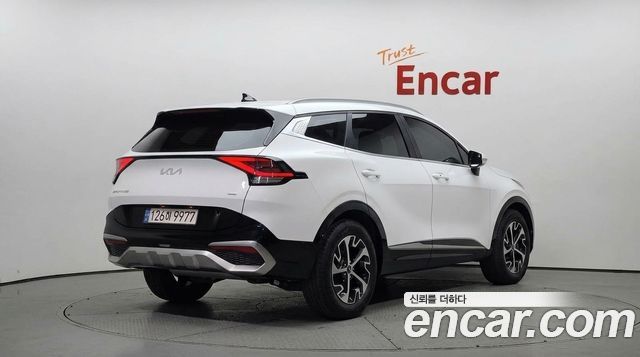 Kia Sportage Hybrid (V) Nobleless 2WD 2023 — фото 2