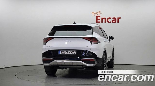 Kia Sportage Hybrid (V) Nobleless 2WD 2023 — фото 4