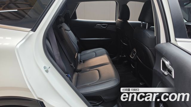 Kia Sportage Hybrid (V) Nobleless 2WD 2023 — фото 11