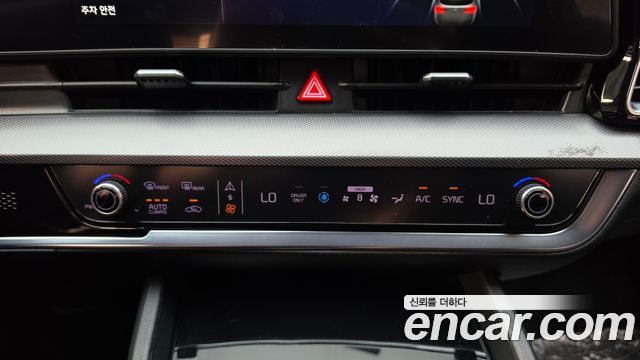 Kia Sportage Hybrid (V) Nobleless 2WD 2023 — фото 17