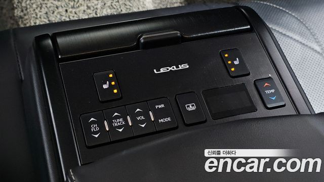 Lexus ES300h (VII) Executive 2019 — фото 19