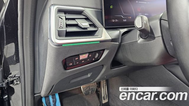 BMW i4 eDrive40 M Sports 2022 — фото 28
