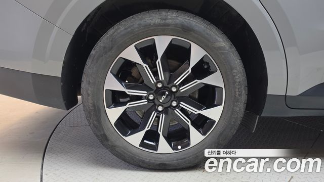 Kia Carnival (IV) Diesel 9-Seater Prestige 2023 — фото 5