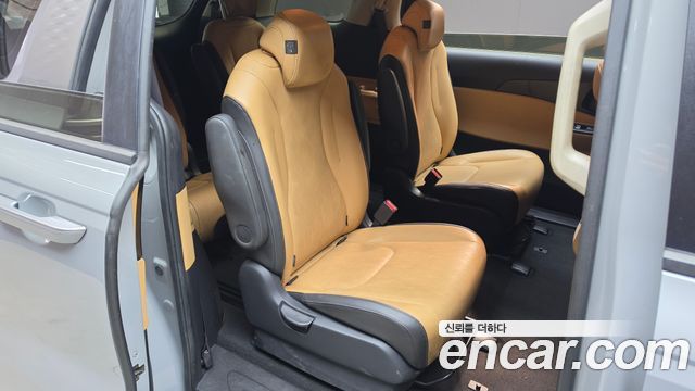 Kia Carnival (IV) Diesel 9-Seater Prestige 2023 — фото 11