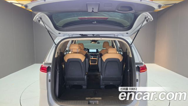 Kia Carnival (IV) Diesel 9-Seater Prestige 2023 — фото 28