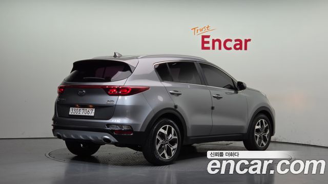 Kia Sportage The Bold Diesel 2.0 4WD Prestige 2020 — фото 2