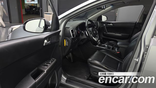 Kia Sportage The Bold Diesel 2.0 4WD Prestige 2020 — фото 10