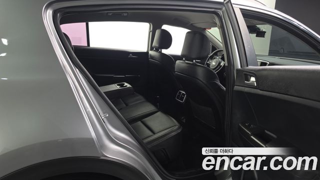 Kia Sportage The Bold Diesel 2.0 4WD Prestige 2020 — фото 12
