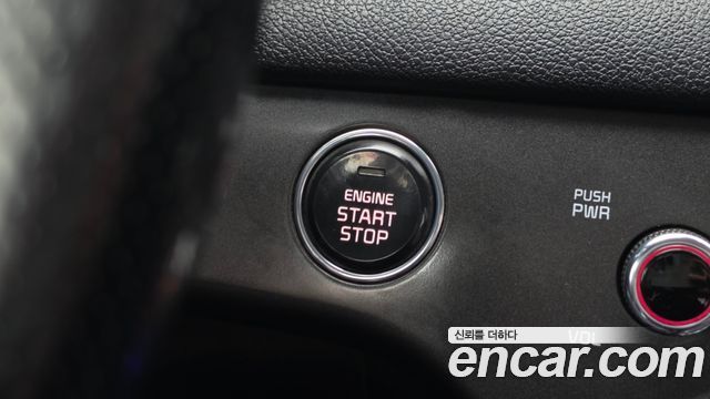 Kia Sportage The Bold Diesel 2.0 4WD Prestige 2020 — фото 28