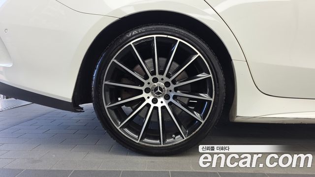 Mercedes-Benz CLS-Class (C257) CLS450 4MATIC AMG Line 2019 — фото 5