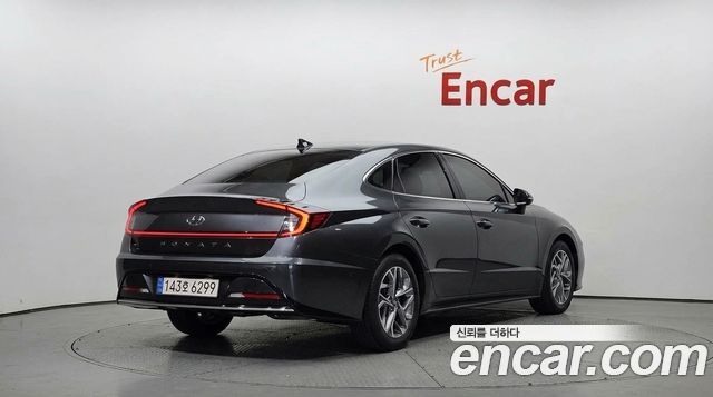 Hyundai Sonata (DN8) 2.0 Premium Plus 2022 — фото 2