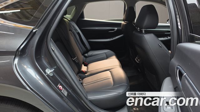 Hyundai Sonata (DN8) 2.0 Premium Plus 2022 — фото 11