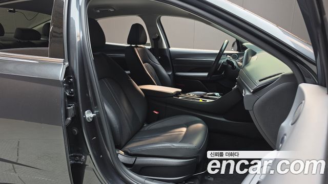 Hyundai Sonata (DN8) 2.0 Premium Plus 2022 — фото 12