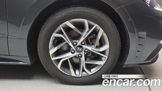 Hyundai Sonata (DN8) 2.0 Premium Plus 2022 — фото 21