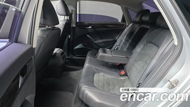 Volkswagen Passat 2.0 TDI B7 2015 — фото 12