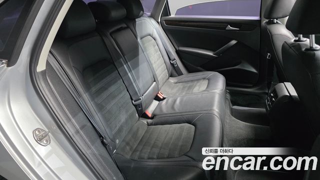 Volkswagen Passat 2.0 TDI B7 2015 — фото 13