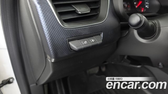 Renault Korea XM3 1.6 GTe LE 2022 — фото 19