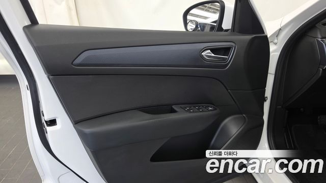 Renault Korea XM3 1.6 GTe LE 2022 — фото 24