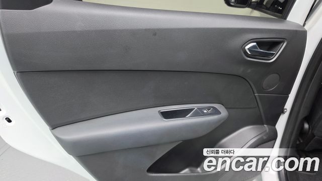 Renault Korea XM3 1.6 GTe LE 2022 — фото 25