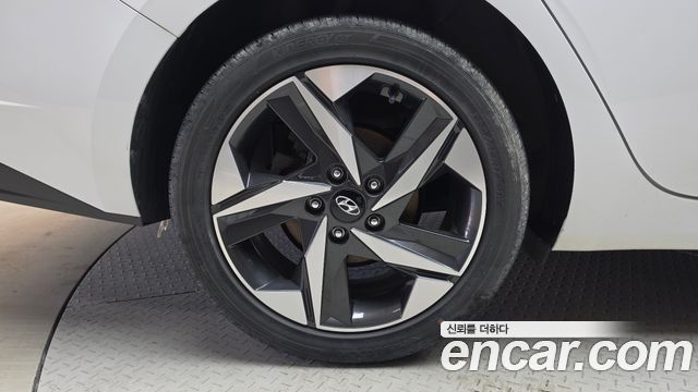 Hyundai Avante (CN7) 1.6 Inspiration 2023 — фото 5