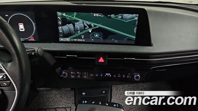 Kia EV6 Long Range Air 2022 — фото 12