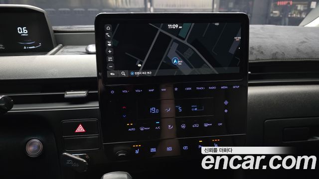 Hyundai Staria L3.5 Cargo 3-Seater Modern 2025 — фото 13