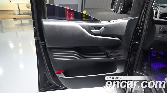 Hyundai Staria L3.5 Cargo 3-Seater Modern 2025 — фото 24