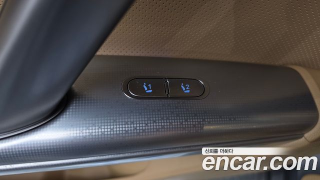 Genesis GV60 Standard 2022 — фото 17