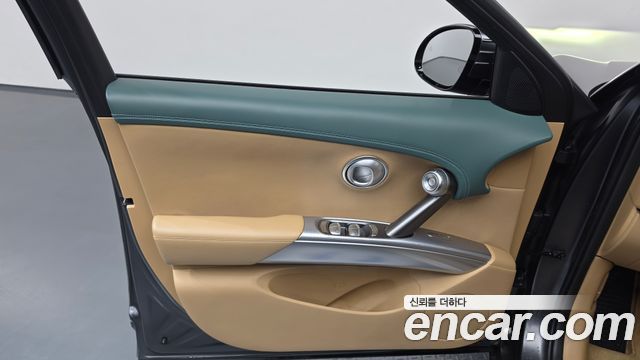 Genesis GV60 Standard 2022 — фото 24