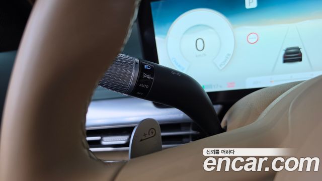 Genesis GV60 Standard 2022 — фото 30