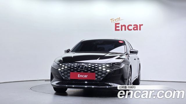 Hyundai Grandeur (IG) 2.5 Le Blanc 2023 — фото 3