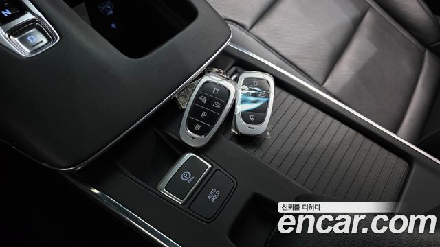 Hyundai Grandeur (IG) 2.5 Le Blanc 2023 — фото 19