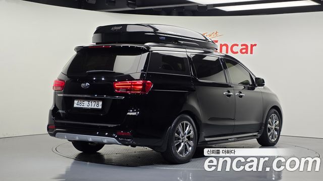 Kia Carnival Gasoline 9-Seater Noblesse Special 2019 — фото 2