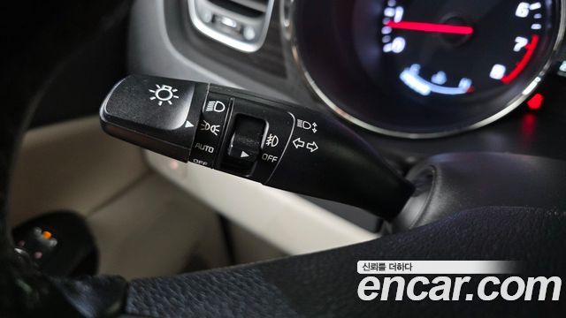 Kia Carnival Gasoline 9-Seater Noblesse Special 2019 — фото 20