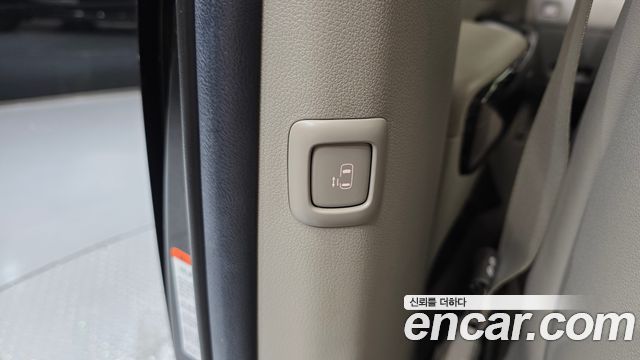 Kia Carnival Gasoline 9-Seater Noblesse Special 2019 — фото 29